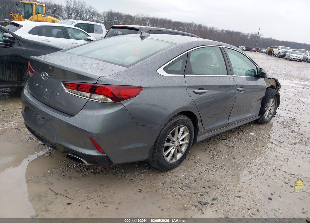 2018 HYUNDAI SONATA SE VIN: 5NPE24AF5JH728167