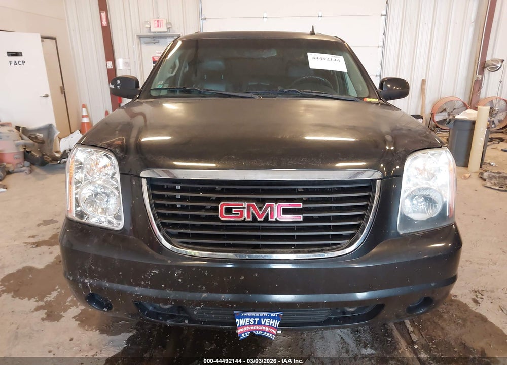 2013 GMC YUKON VIN: 1GKS2AE09DR228053
