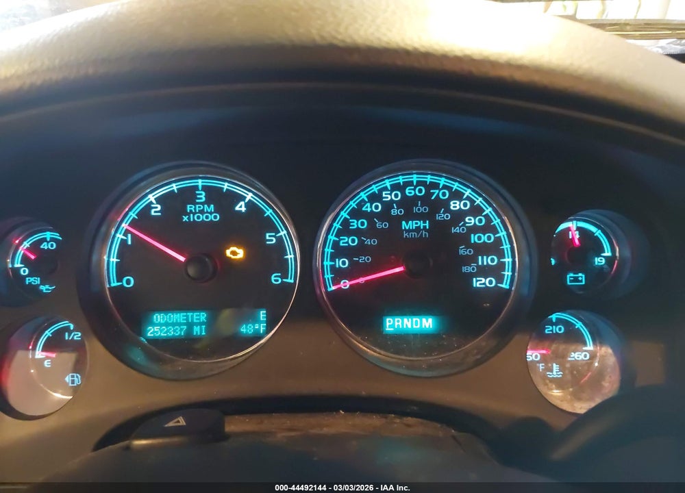 2013 GMC YUKON VIN: 1GKS2AE09DR228053