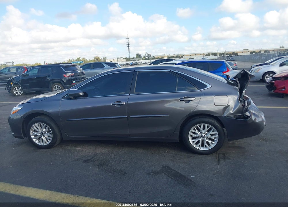 2017 TOYOTA CAMRY LE VIN: 4T1BF1FK4HU623076