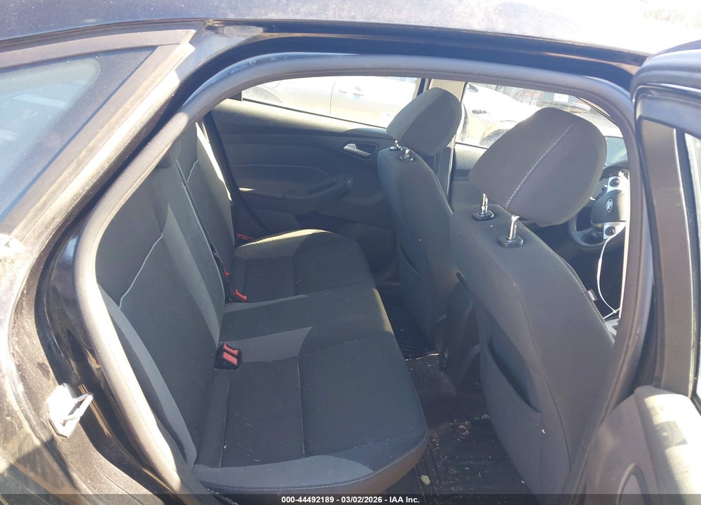 2013 FORD FOCUS SE VIN: 1FADP3F21DL274471