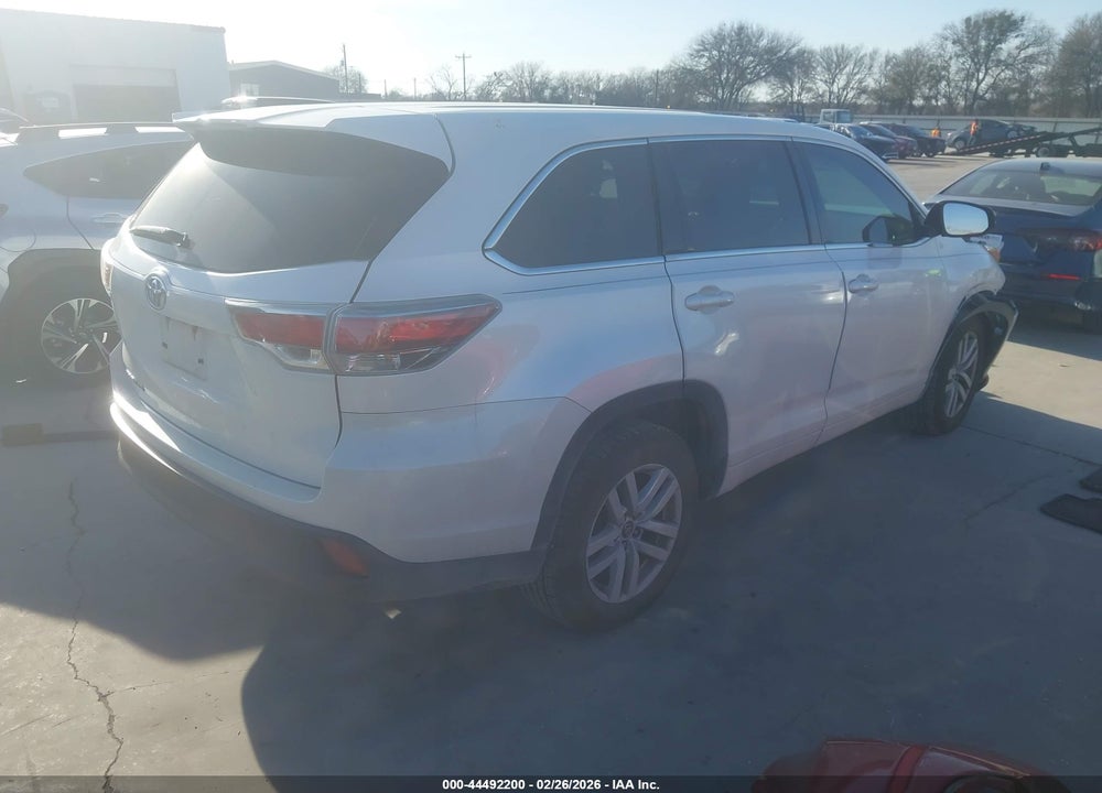 2016 TOYOTA HIGHLANDER LE V6 VIN: 5TDZKRFHXGS182297