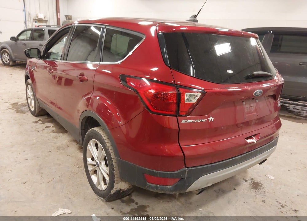 2019 FORD ESCAPE SE VIN: 1FMCU9GD7KUA40811