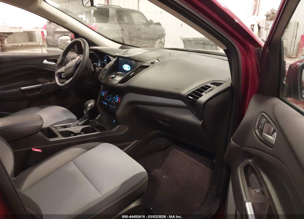 2019 FORD ESCAPE SE VIN: 1FMCU9GD7KUA40811
