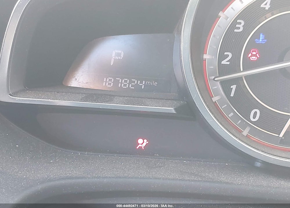 2014 MAZDA 3 VIN: JM1BM1M39E1133512