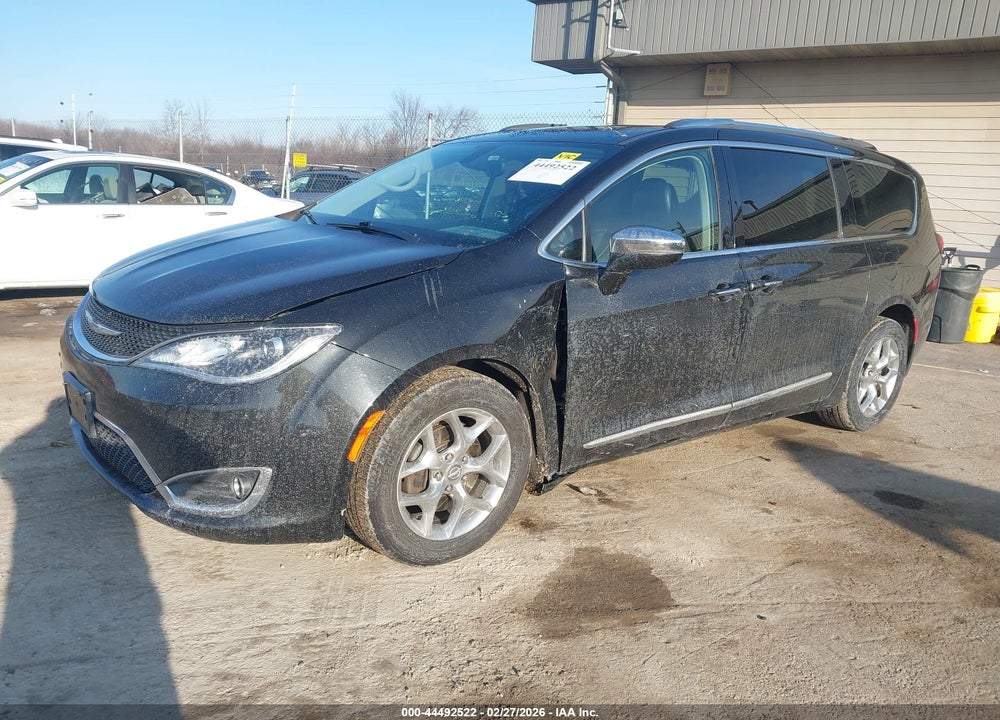 2018 CHRYSLER PACIFICA LIMITED VIN: 2C4RC1GG5JR233127