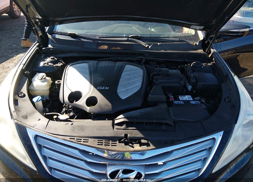2013 HYUNDAI AZERA VIN: KMHFH4JG2DA266542