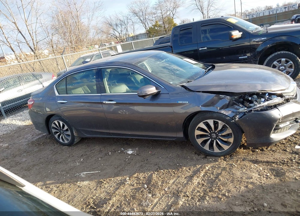 2017 HONDA ACCORD HYBRID EX-L VIN: JHMCR6F54HC031477
