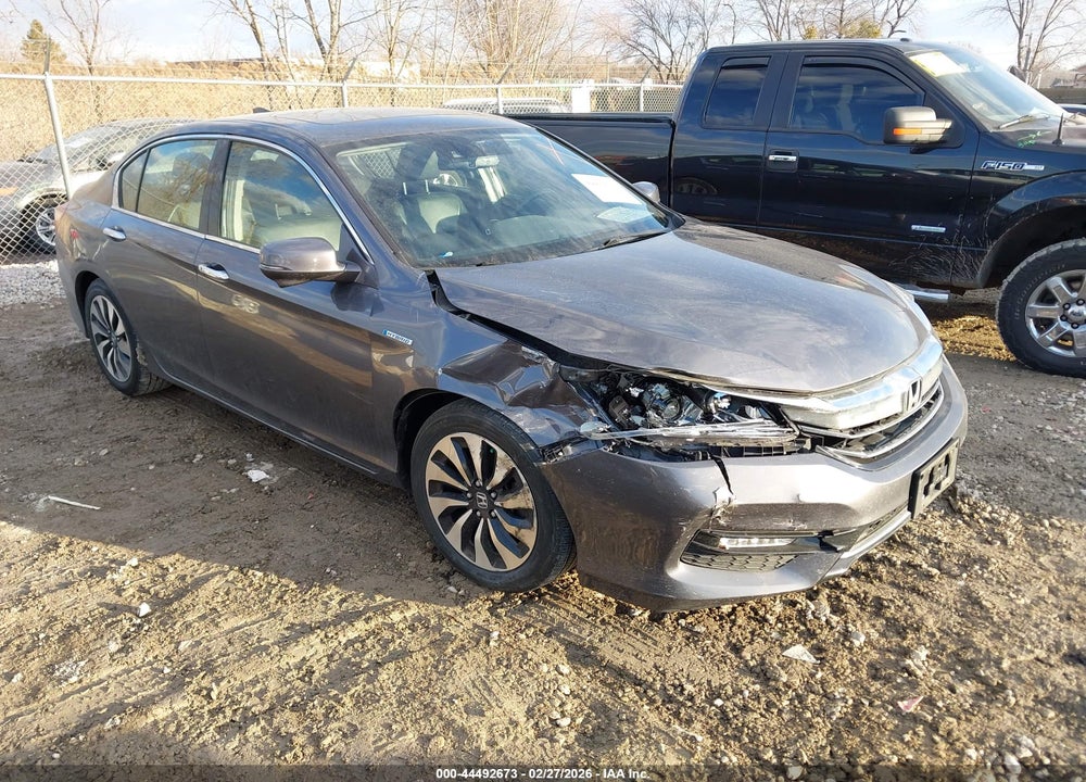 2017 HONDA ACCORD HYBRID EX-L VIN: JHMCR6F54HC031477