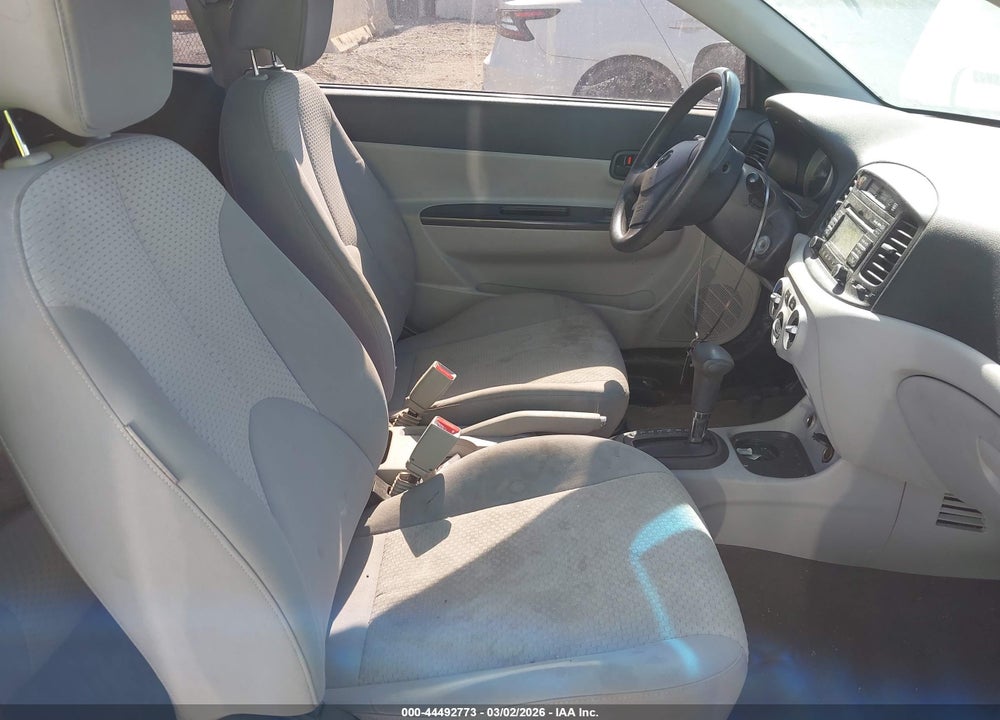 2010 HYUNDAI ACCENT GS VIN: KMHCM3AC0AU162924