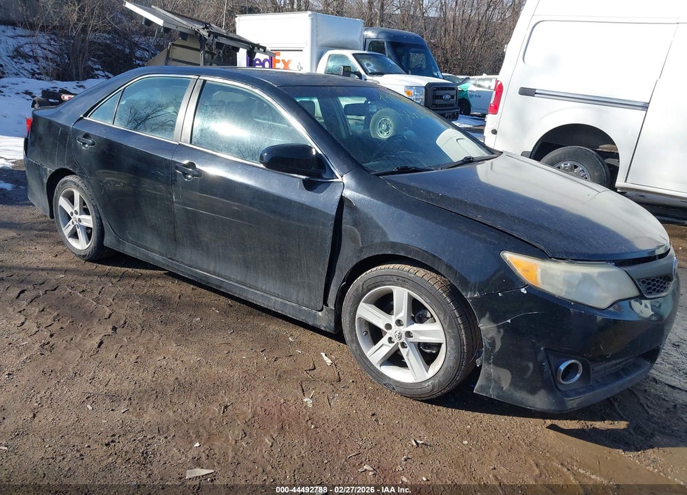 2014 TOYOTA CAMRY SE VIN: 4T1BF1FKXEU797469