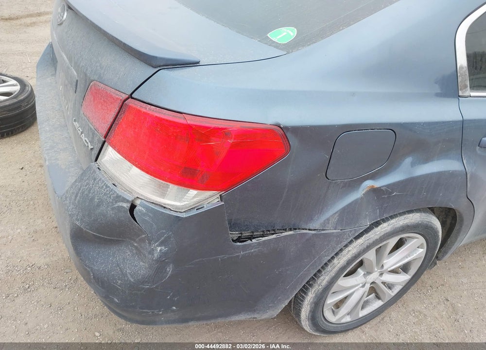 2014 SUBARU LEGACY 2.5I PREMIUM VIN: 4S3BMCD61E3017604