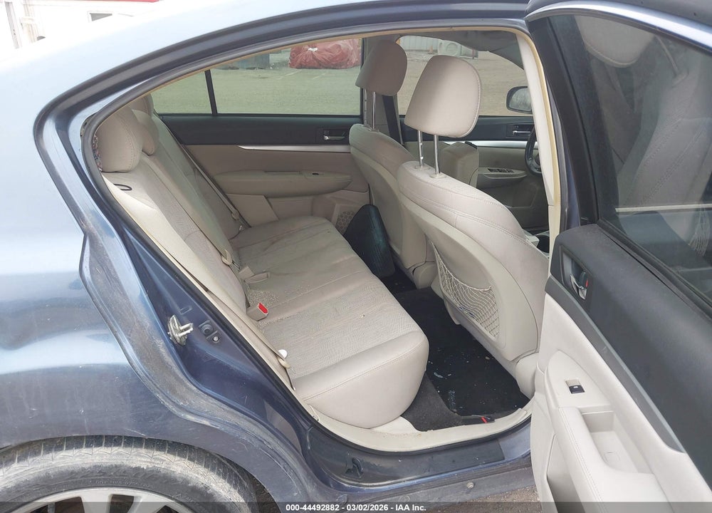 2014 SUBARU LEGACY 2.5I PREMIUM VIN: 4S3BMCD61E3017604