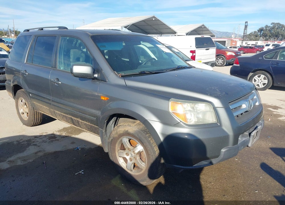 2007 HONDA PILOT EX VIN: 5FNYF28417B005465