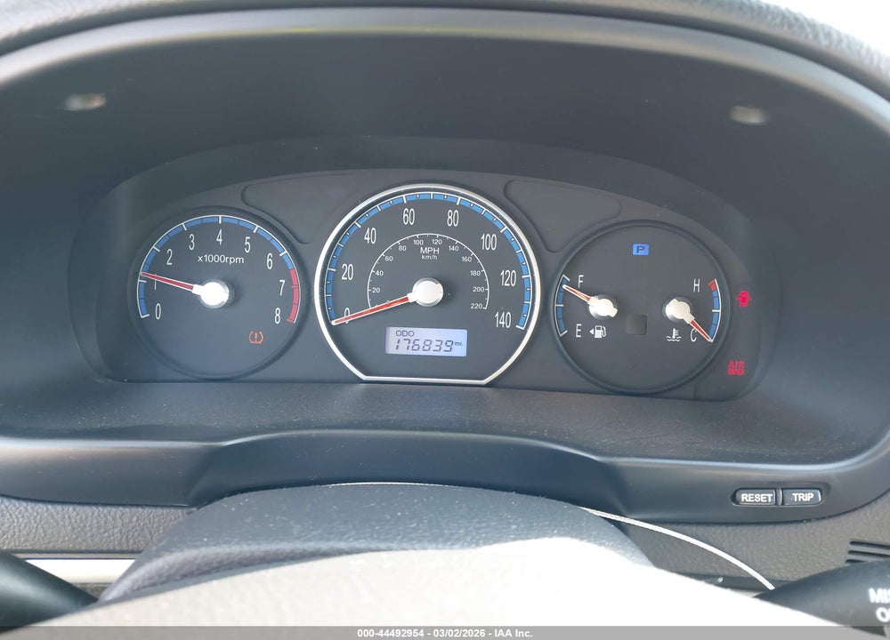 2009 HYUNDAI SANTA FE GLS VIN: 5NMSG13D99H299106