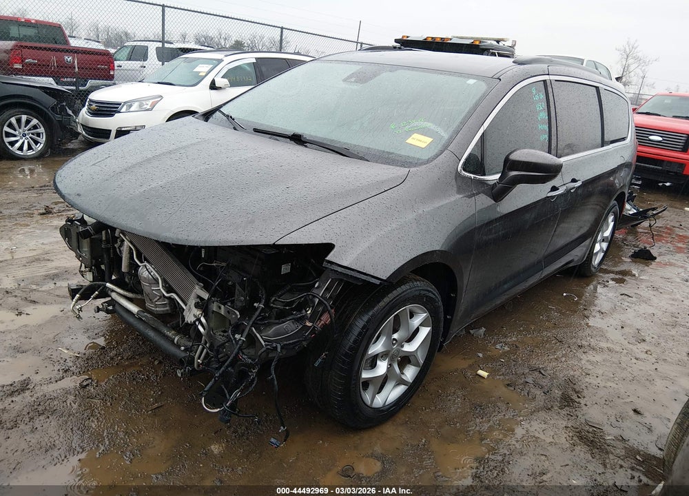 2019 CHRYSLER PACIFICA TOURING PLUS VIN: 2C4RC1FG6KR644846