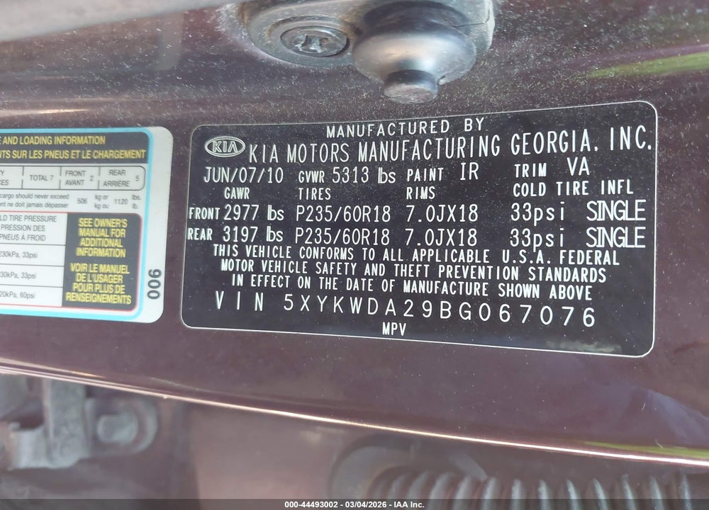 2011 KIA SORENTO SX V6 VIN: 5XYKWDA29BG067076