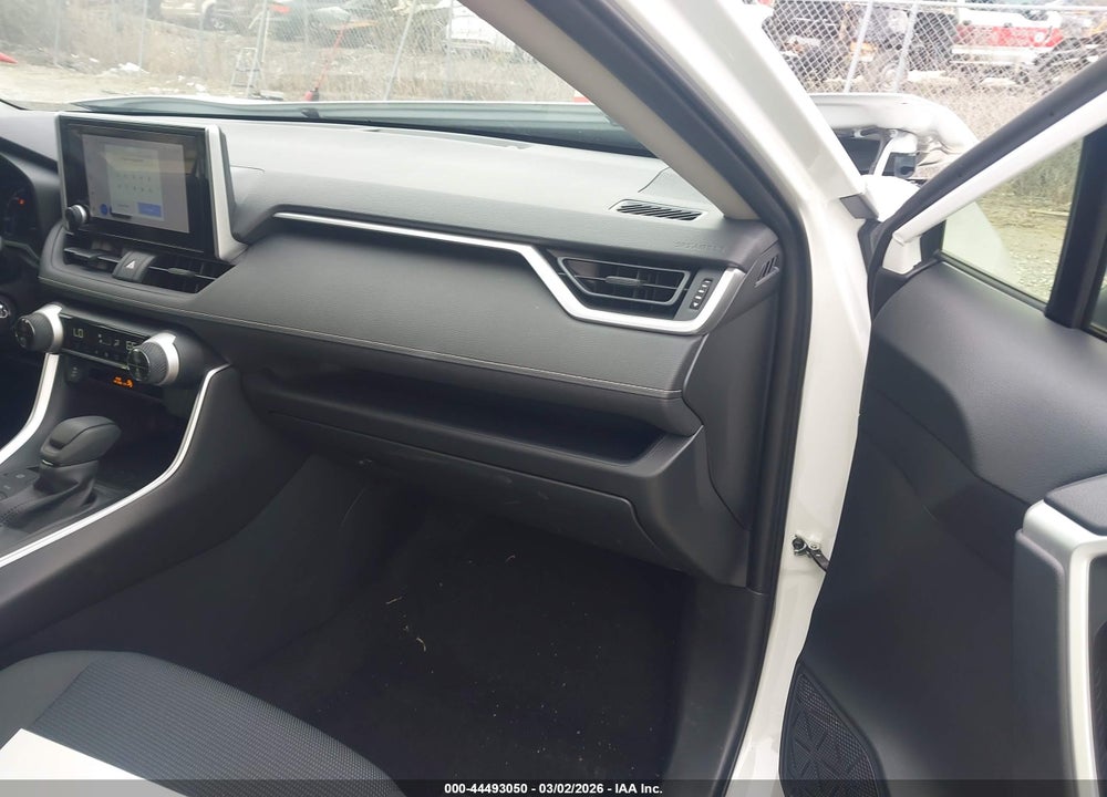 2025 TOYOTA RAV4 HYBRID LE VIN: JTMLWRFV9SD315782