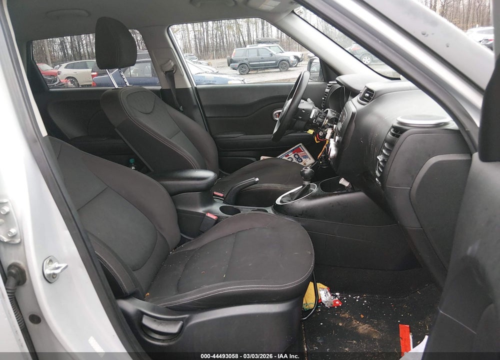 2016 KIA SOUL ! VIN: KNDJN2A27G7844703
