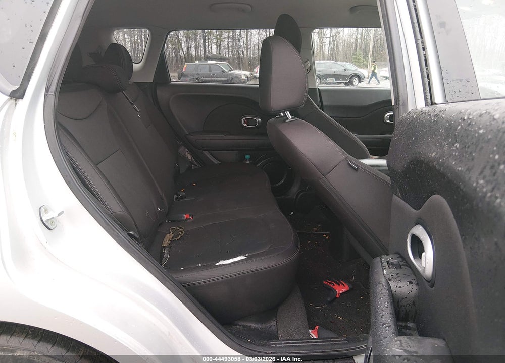 2016 KIA SOUL ! VIN: KNDJN2A27G7844703
