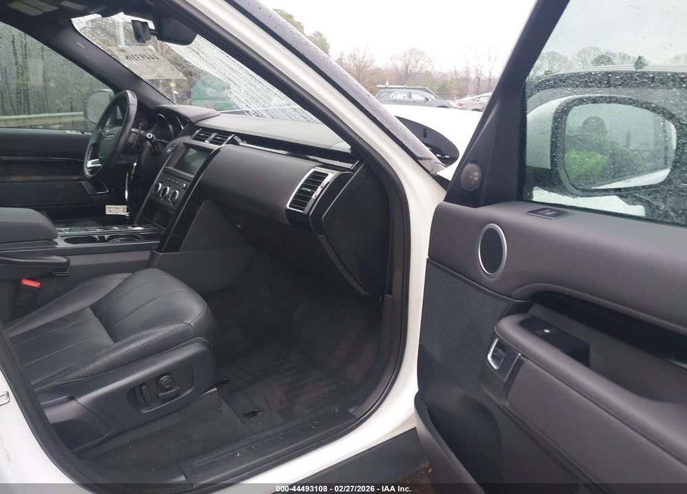 2019 LAND ROVER DISCOVERY SE VIN: SALRG2RV5K2401363