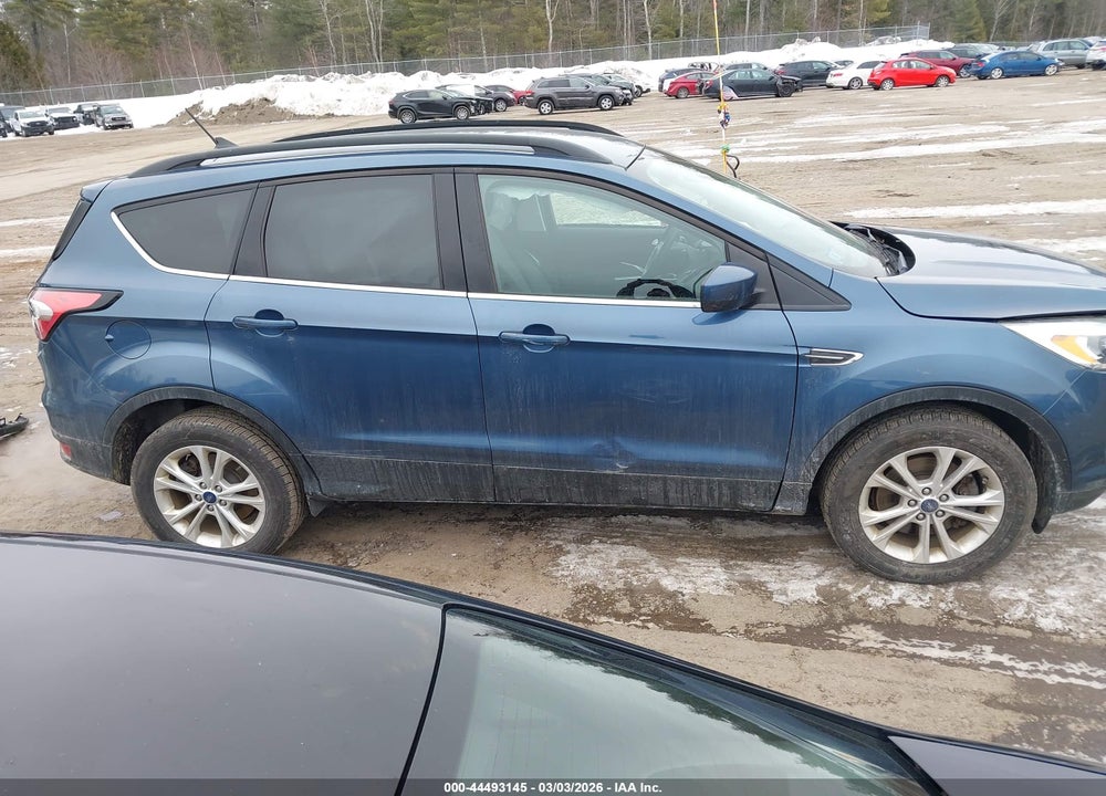 2018 FORD ESCAPE SE VIN: 1FMCU9GD1JUB33144