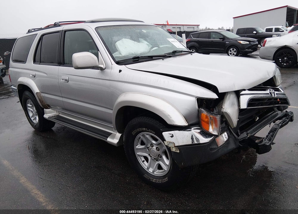 2002 TOYOTA 4RUNNER SR5 V6 VIN: JT3GN86R220235785