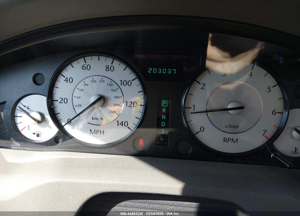 2008 CHRYSLER 300 TOURING VIN: 2C3LA53G38H225122