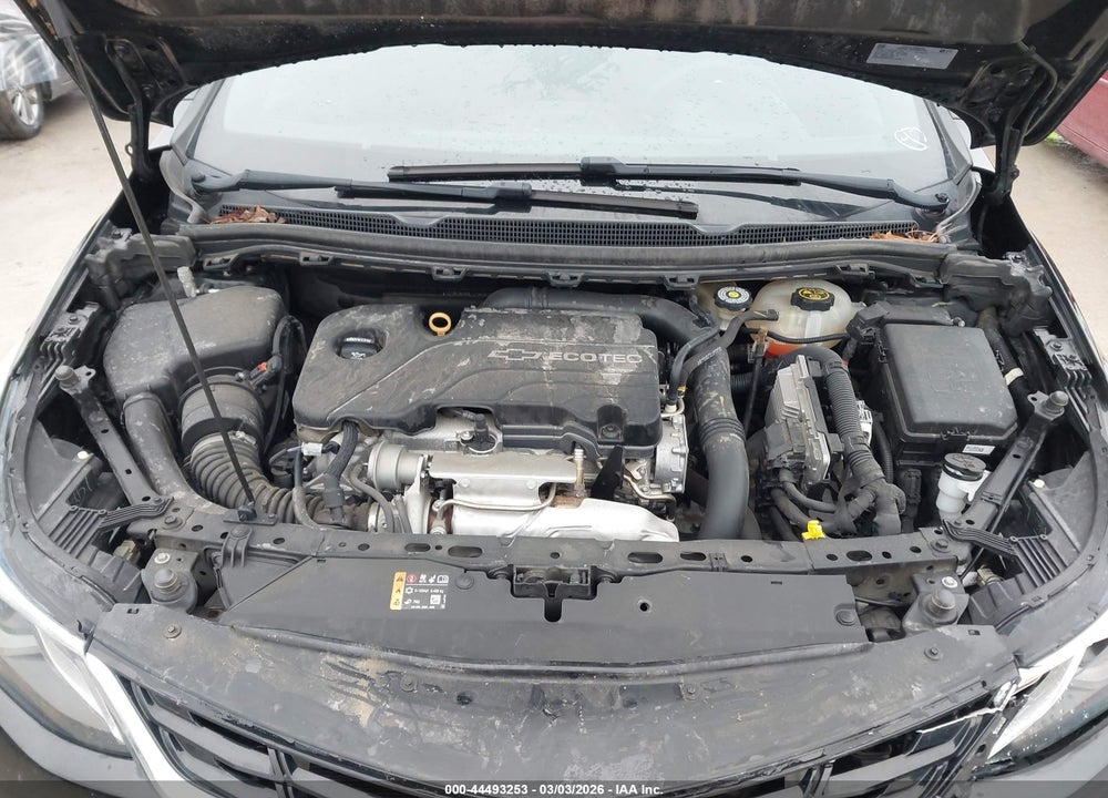 2018 CHEVROLET CRUZE LT AUTO VIN: 1G1BE5SM8J7150933