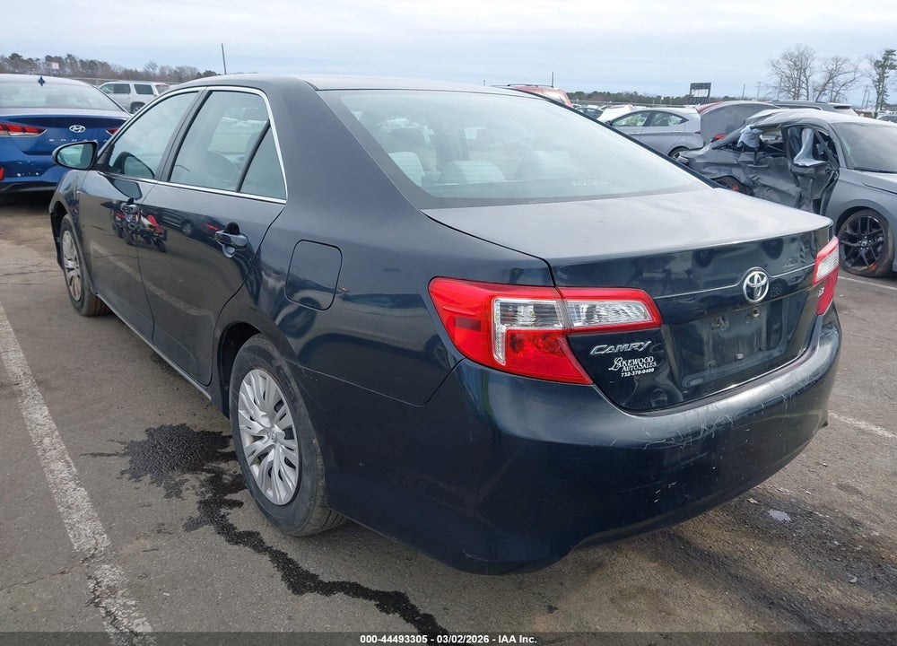 2014 TOYOTA CAMRY LE VIN: 4T1BF1FK4EU308581
