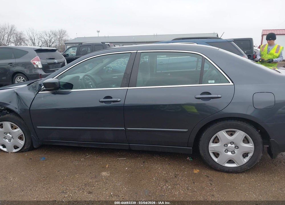 2005 HONDA ACCORD 3.0 LX VIN: 1HGCM66315A071216