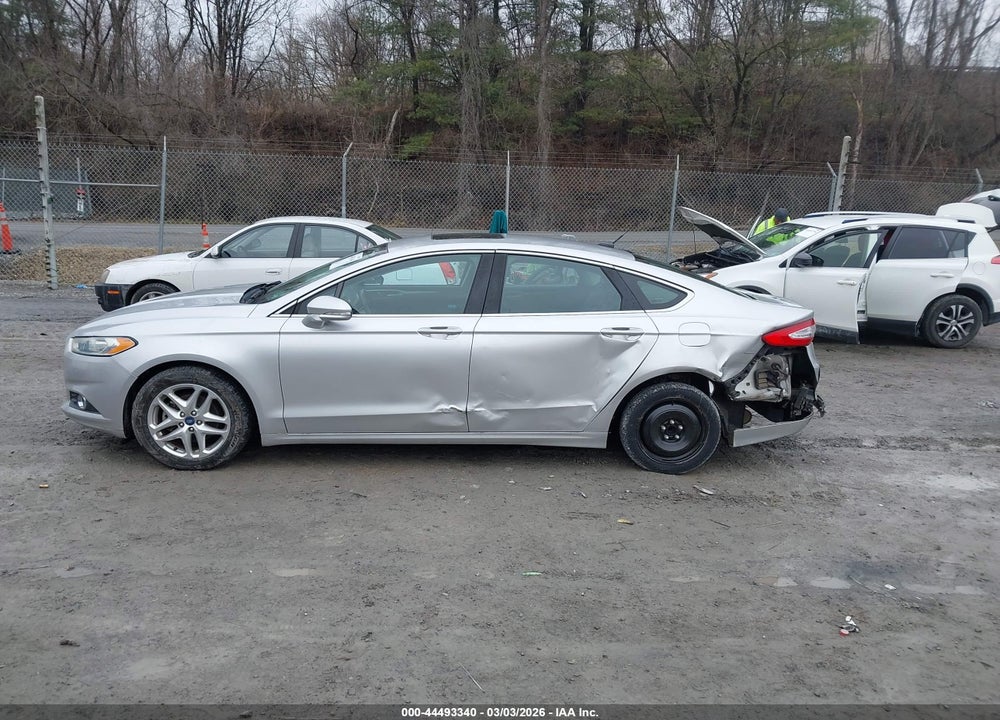 2013 FORD FUSION SE VIN: 3FA6P0HR1DR252831
