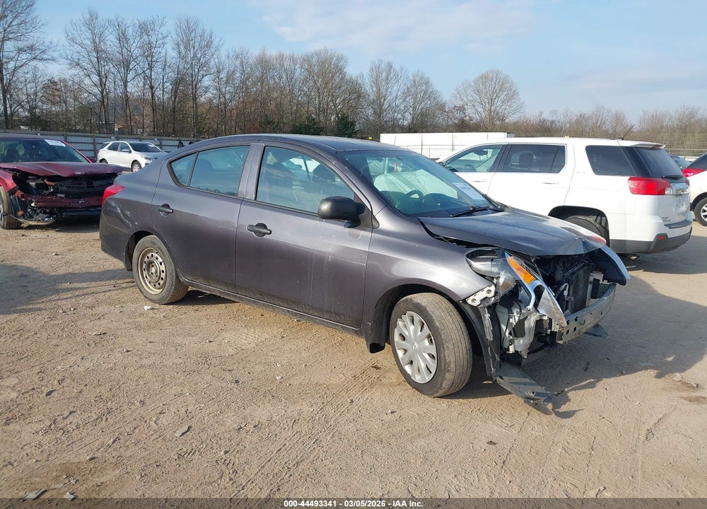 2015 NISSAN VERSA 1.6 S VIN: 3N1CN7AP2FL942990