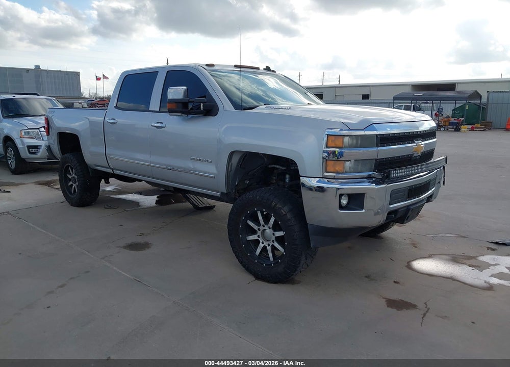 2015 CHEVROLET SILVERADO 2500HD LTZ VIN: 1GC1KWE81FF176254