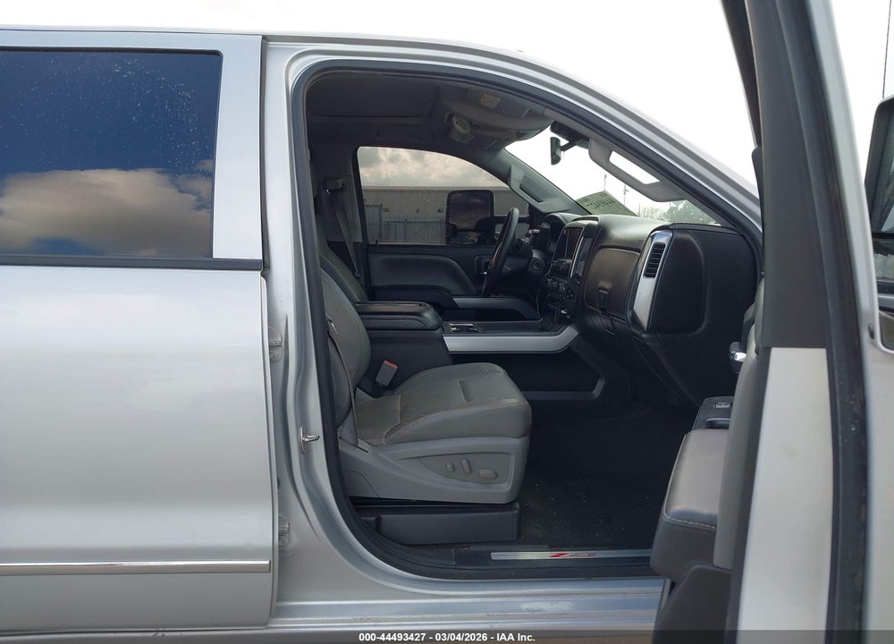 2015 CHEVROLET SILVERADO 2500HD LTZ VIN: 1GC1KWE81FF176254