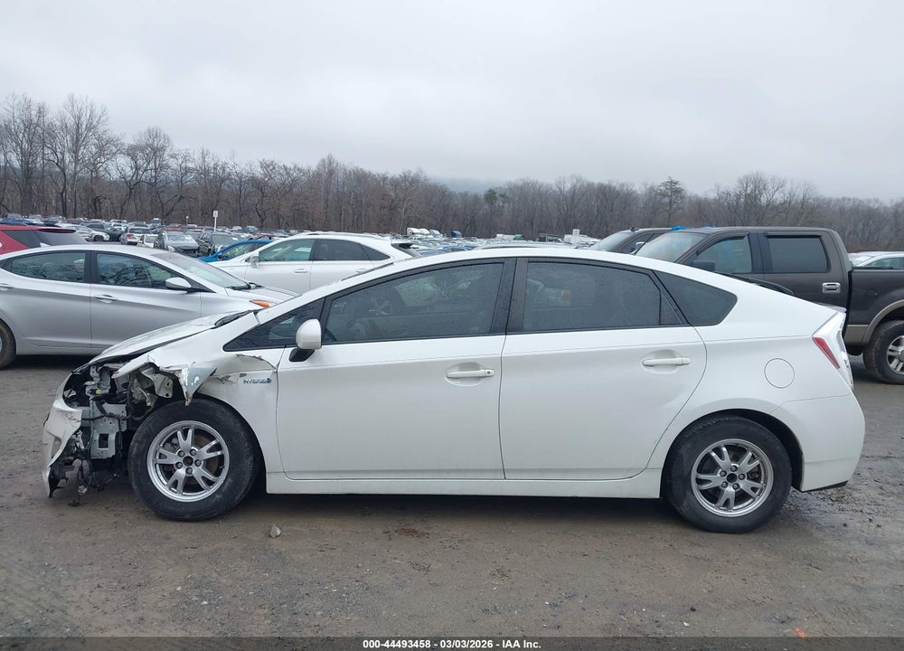 2010 TOYOTA PRIUS II VIN: JTDKN3DUXA0007886