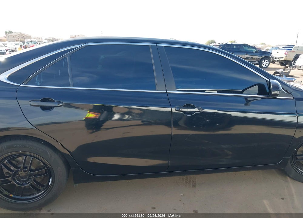 2017 TOYOTA CAMRY LE VIN: 4T1BF1FK2HU275424