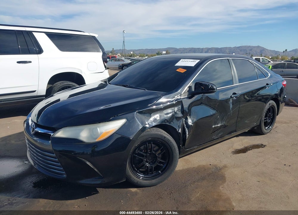 2017 TOYOTA CAMRY LE VIN: 4T1BF1FK2HU275424