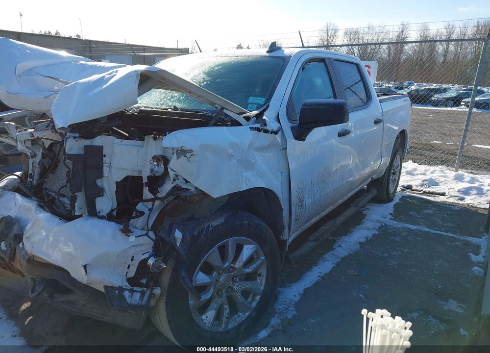 2021 CHEVROLET SILVERADO 1500 4WD  SHORT BED CUSTOM VIN: 3GCPYBEK5MG281243