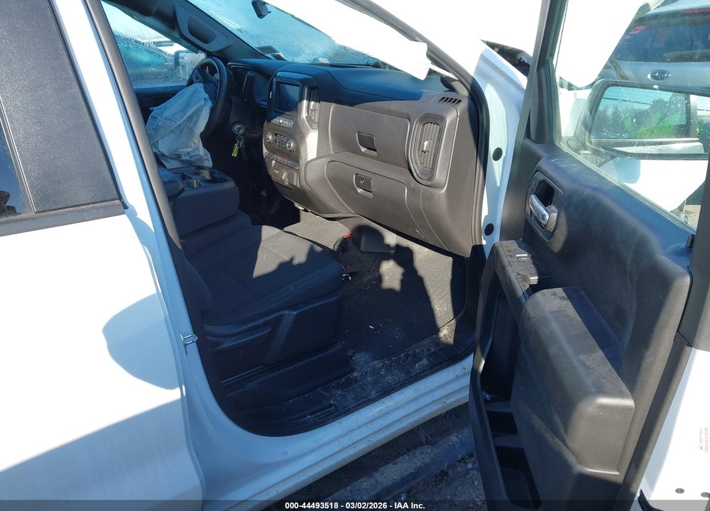 2021 CHEVROLET SILVERADO 1500 4WD  SHORT BED CUSTOM VIN: 3GCPYBEK5MG281243