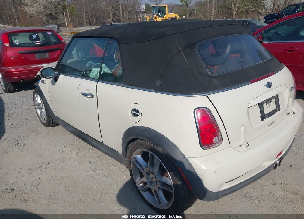 2007 MINI COOPER S VIN: WMWRH33587TL94250