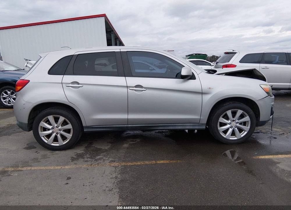 2014 MITSUBISHI OUTLANDER SPORT ES VIN: 4A4AP3AU2EE014732