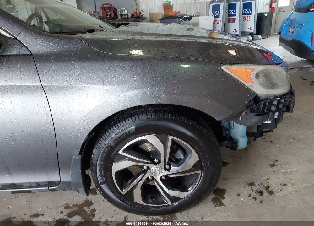 2017 HONDA ACCORD LX VIN: 1HGCR2F39HA020884