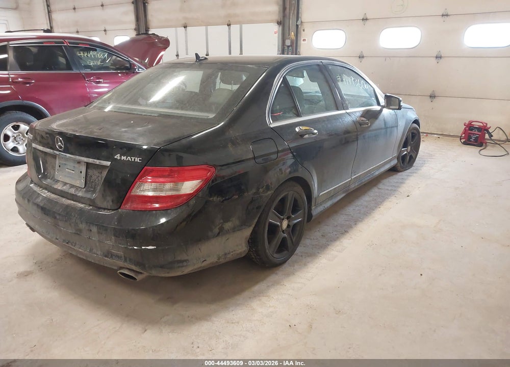 2011 MERCEDES-BENZ C 300 SPORT 4MATIC VIN: WDDGF8BB4BR146318