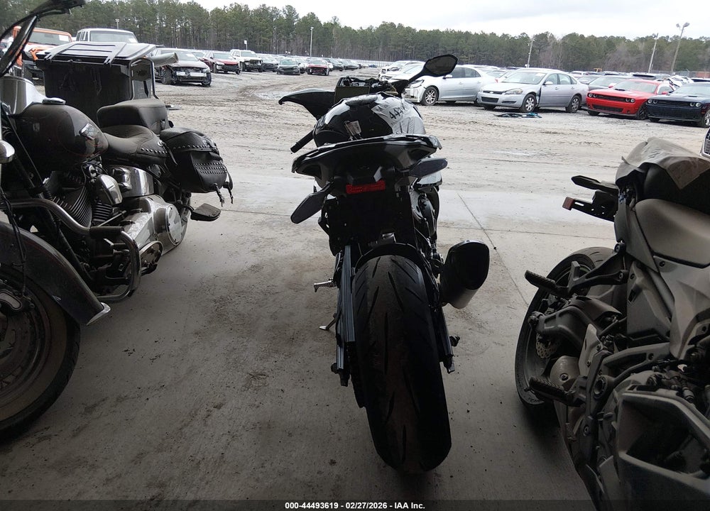 2026 BMW S 1000 RR VIN: WB10P2305T6M39518