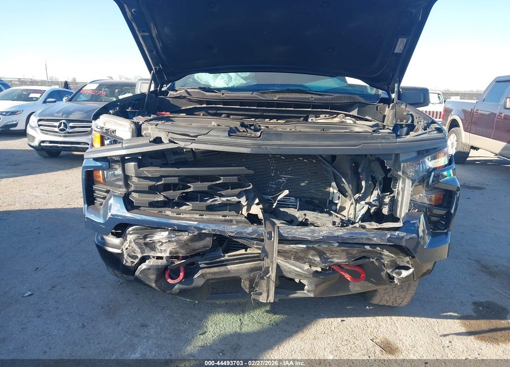 2023 CHEVROLET SILVERADO 1500 4WD  SHORT BED CUSTOM TRAIL BOSS VIN: 3GCPDCEK9PG186660