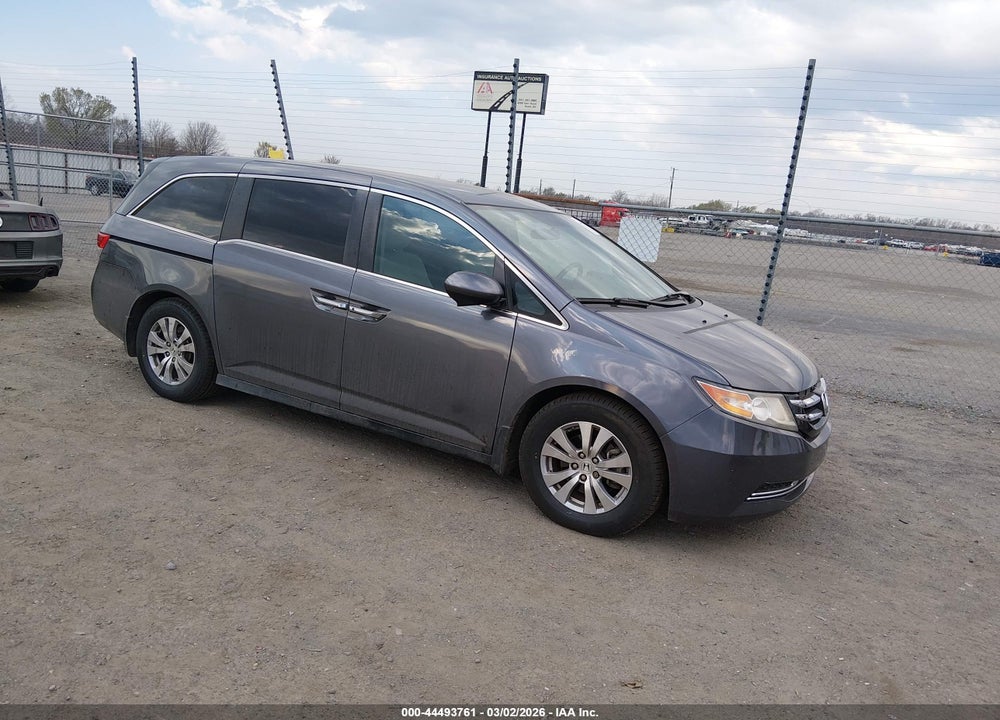 2016 HONDA ODYSSEY SE VIN: 5FNRL5H31GB122596