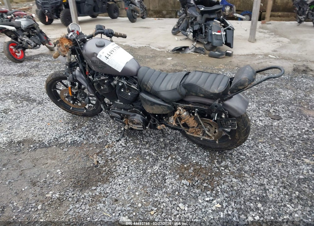 2017 HARLEY-DAVIDSON XL883 IRON 883 VIN: 1HD4LE216HC414467