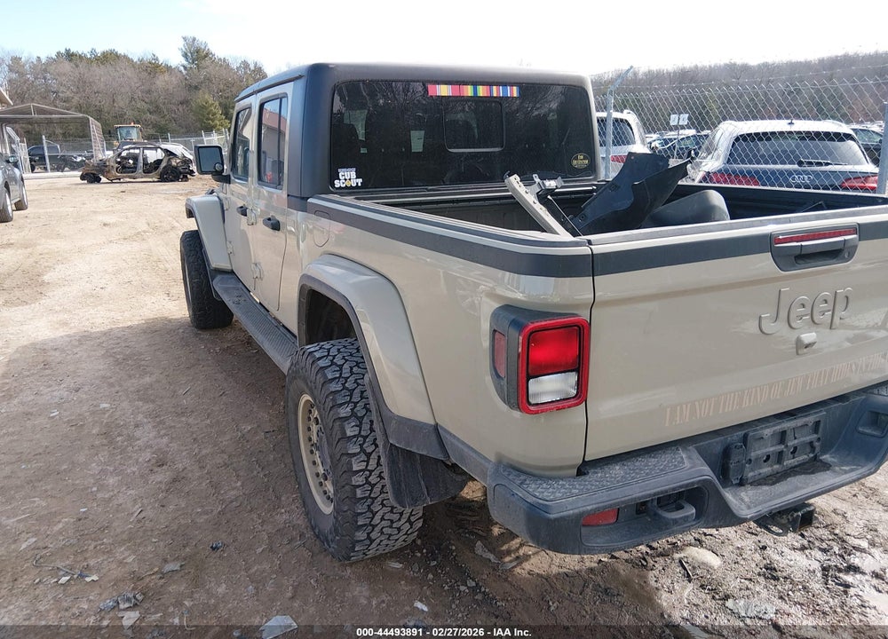2020 JEEP GLADIATOR OVERLAND 4X4 VIN: 1C6HJTFGXLL161827