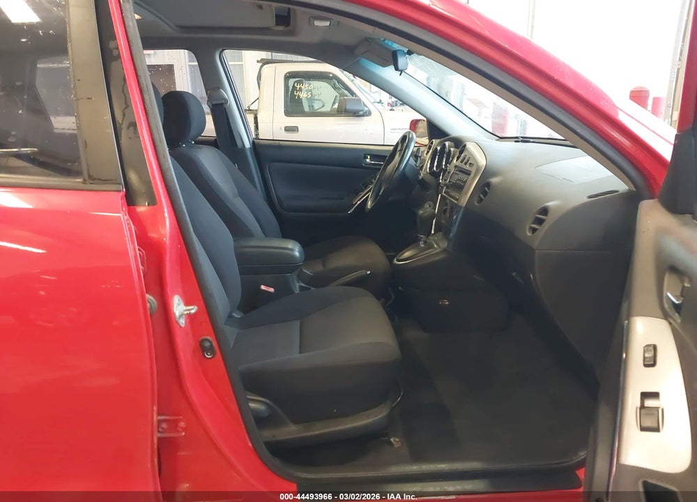 2003 TOYOTA MATRIX XR VIN: 2T1KR32EX3C092558